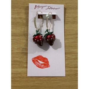 Betsey Johnson Chocolate Covered Strawberry Earrings‎
